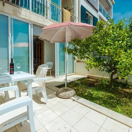 Apartment Sunshine Place