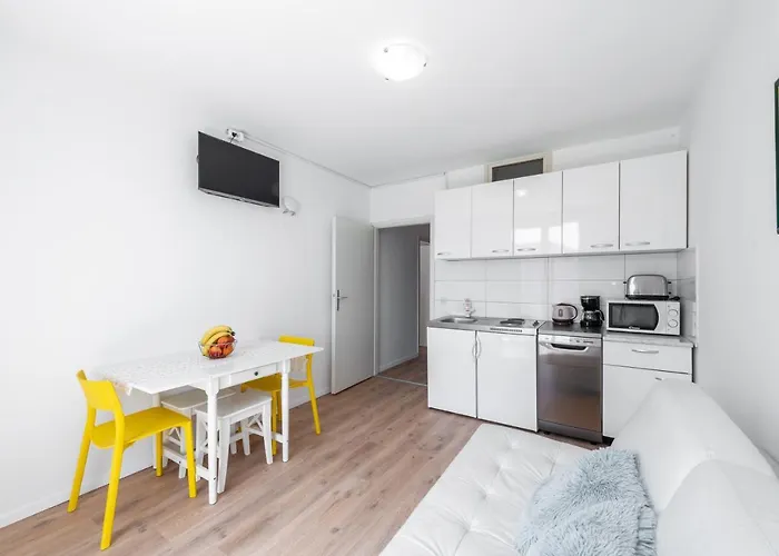 アパート Sunshine Place ドゥブロブニク